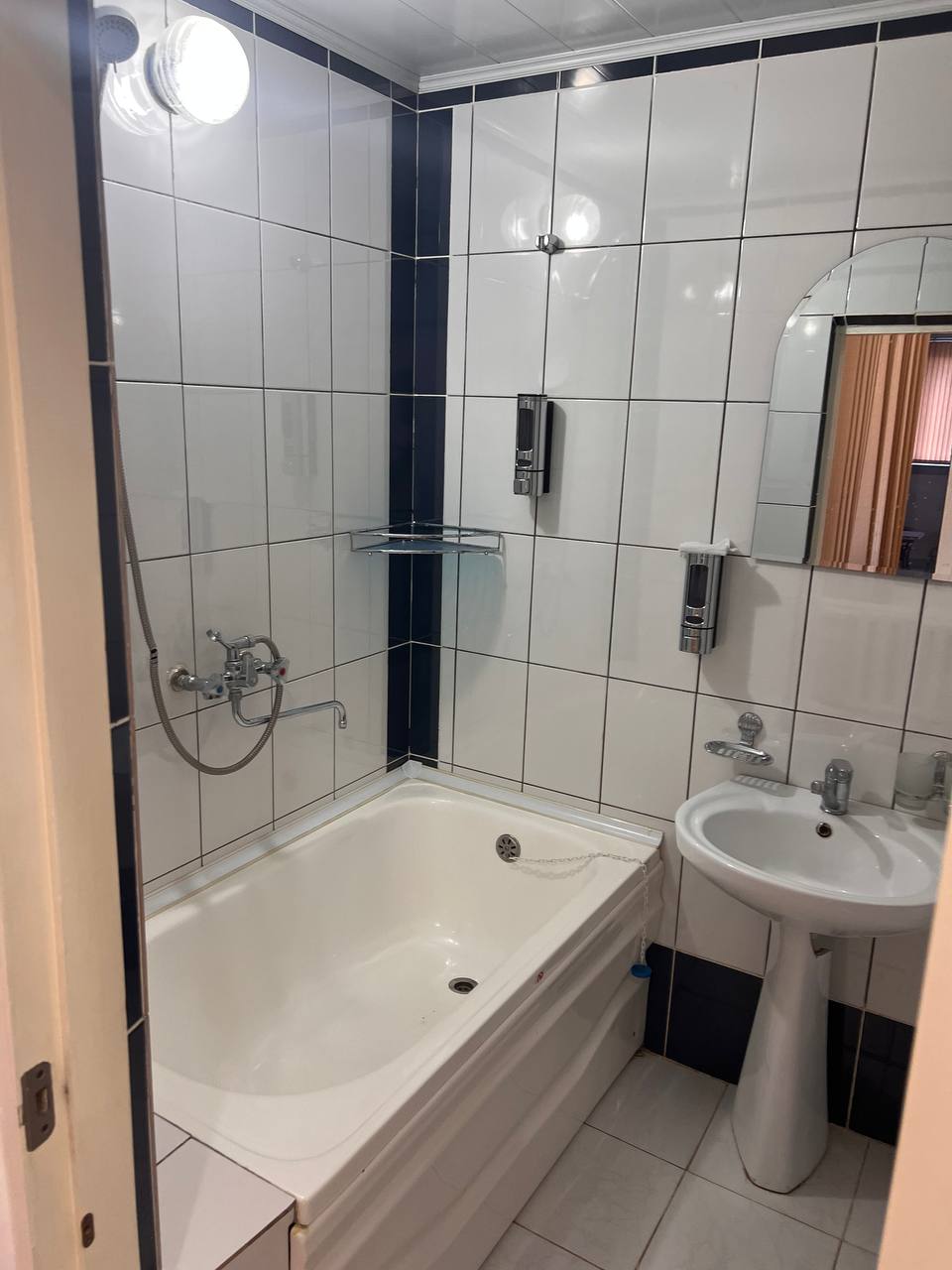 Family hostel rasmi 2