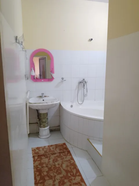 Shaxriyor hostel rasmi 3