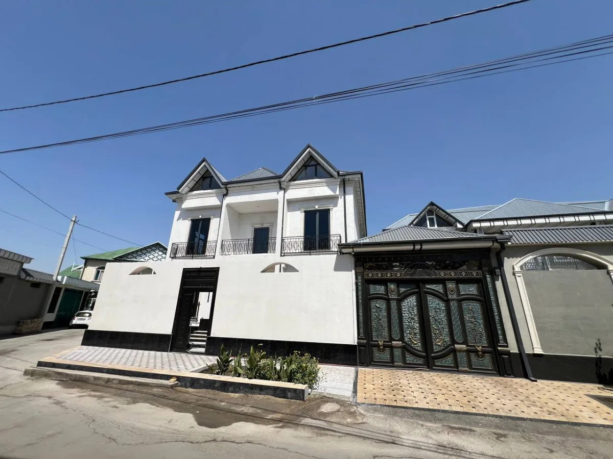 Akmal Ixtiyarov rasmi 1